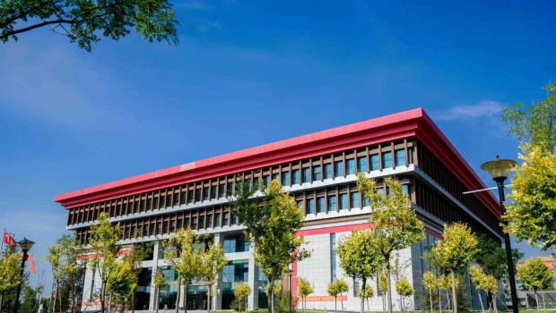 国务院国资委改革局副局长尹义省一行莅临佛慈调研指导